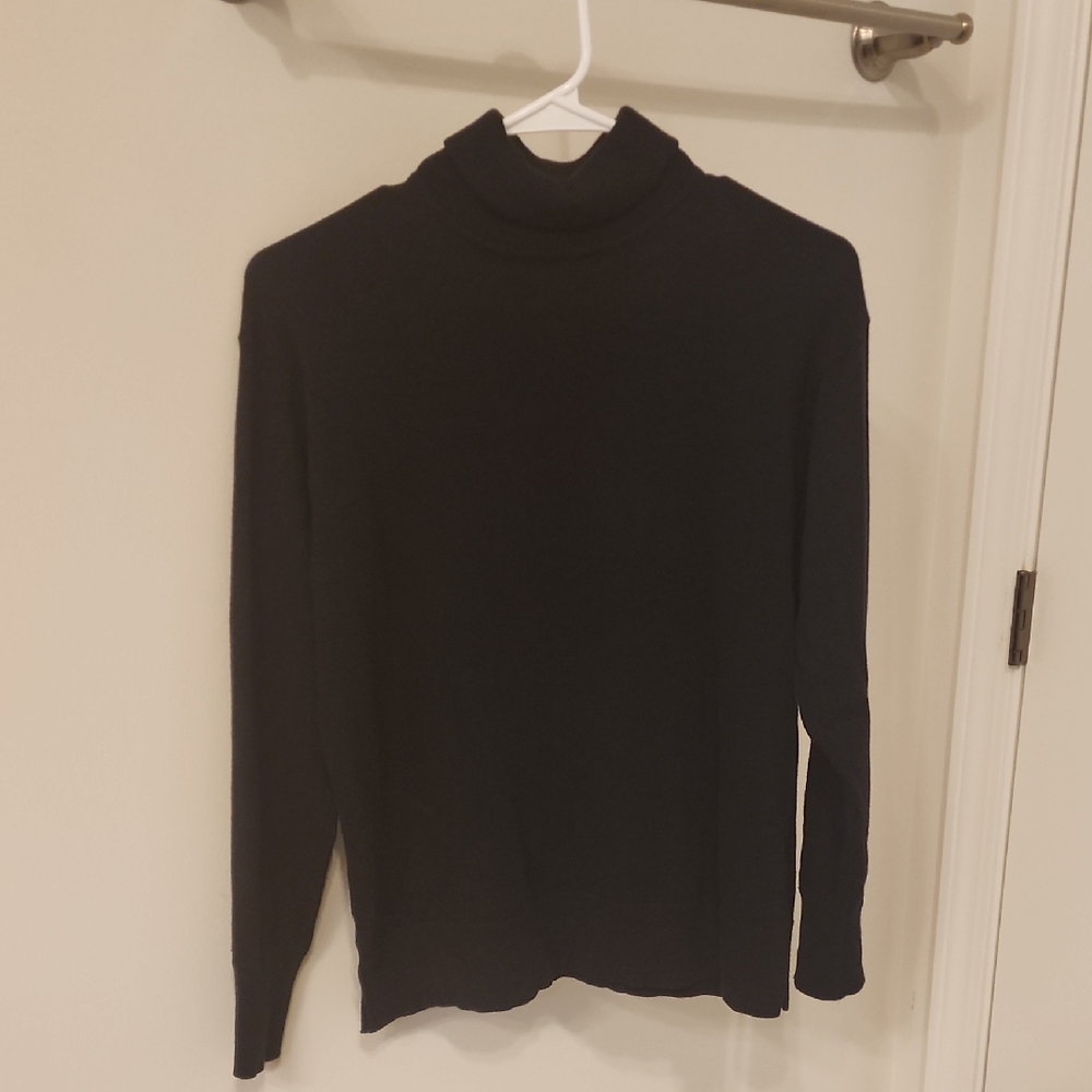 Zara Black Turtleneck sweater